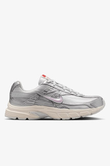 Nike Initator IB4483-078 Gri Kadın Günlük Spor Ayakkabı - Image 1