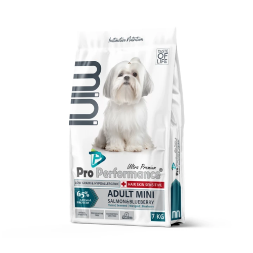 Ultra Premium Somonlu ve Yaban Mersinli Uzun Tüylü Küçük Irk Yetişkin Köpek Maması 7 Kg