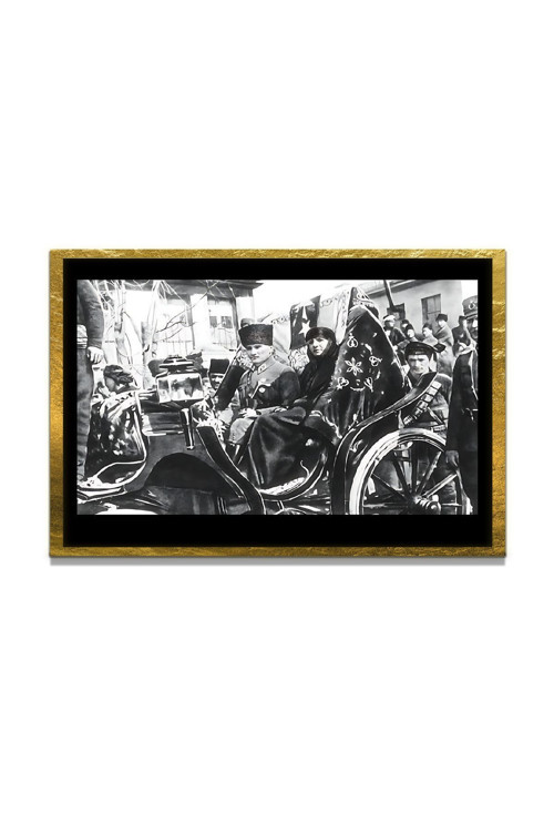 Yapay Zeka İle Yenilenmiş Atatürk Fotoğrafları Siyah Beyaz Cam Tablo, 3D Dekoratif Baskı 221