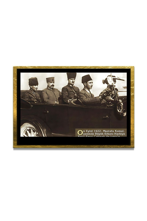 Yapay Zeka İle Yenilenmiş Atatürk Fotoğrafları Siyah Beyaz Cam Tablo, 3D Dekoratif Baskı 762