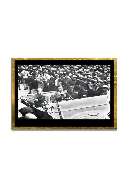Yapay Zeka İle Yenilenmiş Atatürk Fotoğrafları Siyah Beyaz Cam Tablo, 3D Dekoratif Baskı 299
