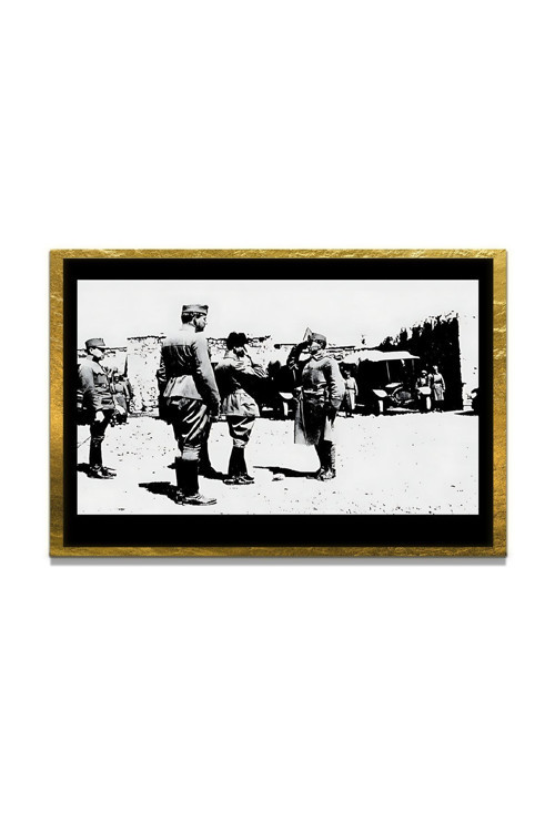 Yapay Zeka İle Yenilenmiş Atatürk Fotoğrafları Siyah Beyaz Cam Tablo, 3D Dekoratif Baskı 421