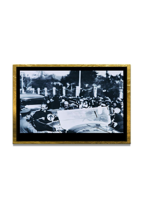 Yapay Zeka İle Yenilenmiş Atatürk Fotoğrafları Siyah Beyaz Cam Tablo, 3D Dekoratif Baskı 176