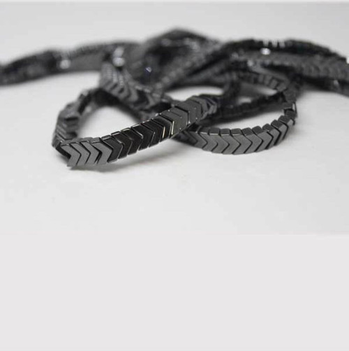 Hematit Taşı YARIM YARIM Dizi (17302) (18cm Uzunluğundadır)