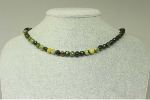 Peridot (zebercet) Taşı Koyu Renk Faset Kesim Kolye (klipsli)