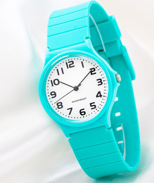 Unisex Rakamlı Kol Saati Silikon Kordon Spor Model Bayan Saati ST-304188