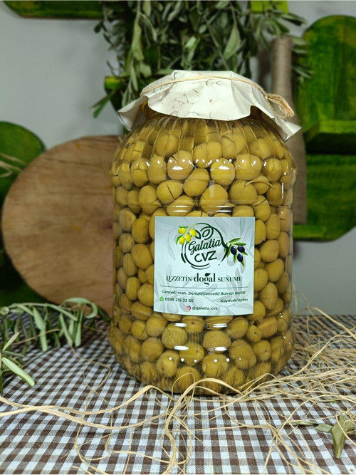 Aydın Yöresi Manzalina Cinsi Sofralık Tatlandırılmış Kırma Yeşil Zeytin (3 Kg)