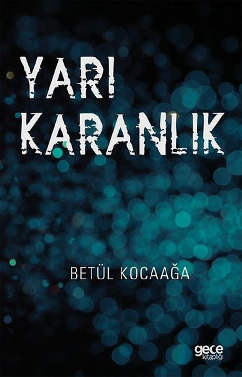 Gece Kitaplığı Yarı Karanlık