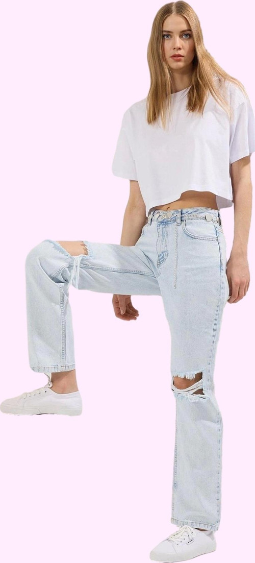 Kadın Yırtık Detaylı Normal Bel Geniş Paça Jean Pantolon Günlük Tarz Yaz Aylarının Vazgeçilmezi
