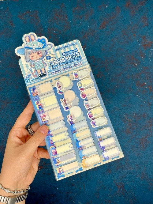 Kawaii Karakterli Mavi 4 Yaprak 92 Adet Şeffaf Koruma Katmanlı Su Geçirmez Okul İsim Etiketi / Sticker / Bant