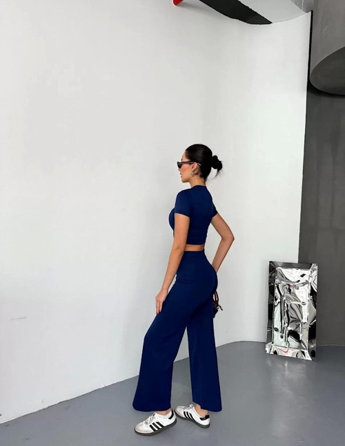Osy Modal Yumuşak Dokulu Kumaş Kısa Kollu Crop Alt ispanyol Paça Pantalon ikili Takım - Lacivert
