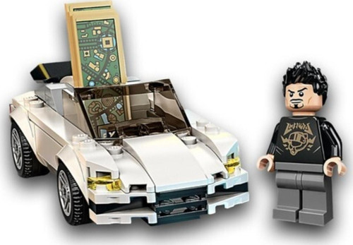 Marvel - Tony Stark Ve Spor Arabası Minifigür