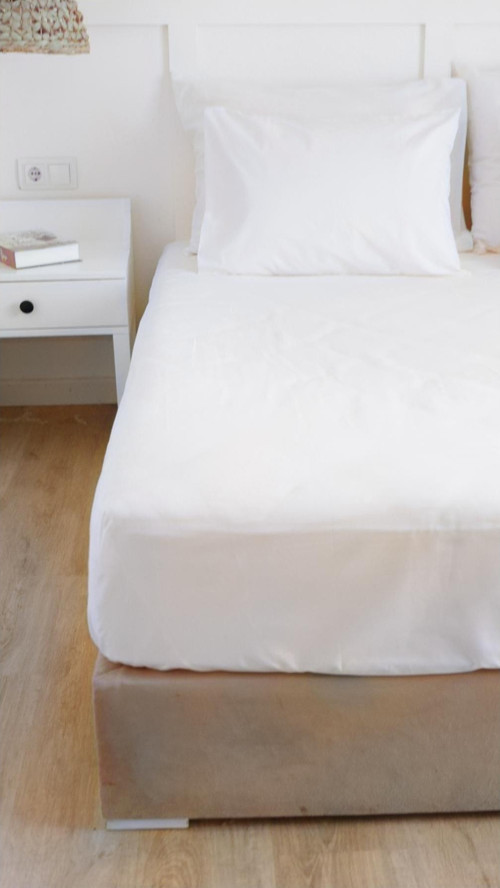 İstanbul Serisi Tek Kişilik 83Tel Pamuk Saten Otel Çarşafı 180*280Cm