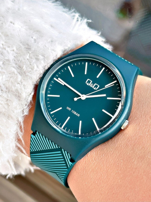Vs52j500y Su Geçirmez Silikon Kordonlu Unisex Kol Saati