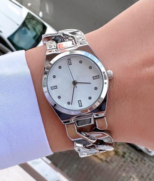 We75l823ax Retro Kadın Kol Saati