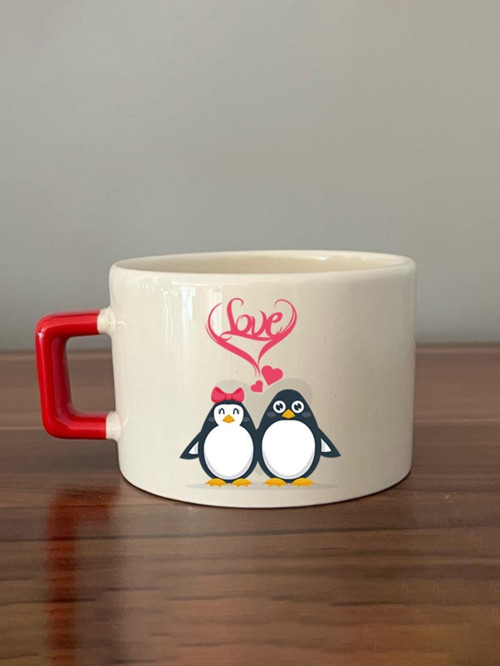 Love Penguenler Baskılı Kırmızı Kulplu C Fincan