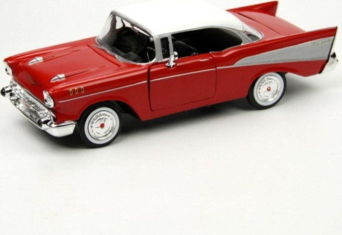 1957 Chevy Bel Air 1:24 Model Araba