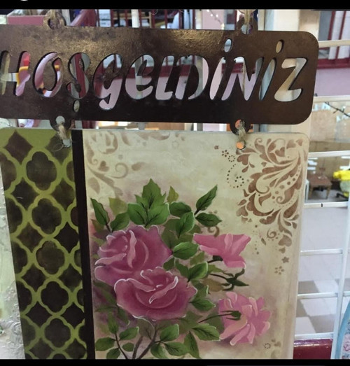 Çiçek Desenli Hoşgeldiniz Ahşap Kapısüsü Tablo 30x30cm