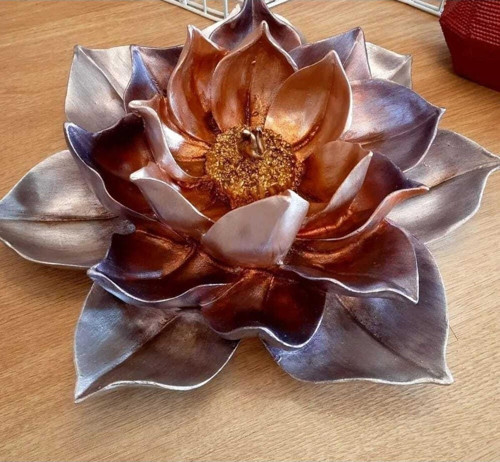 Dekoratif Lotus Çiçeği Biblo 27x27cm Elmas