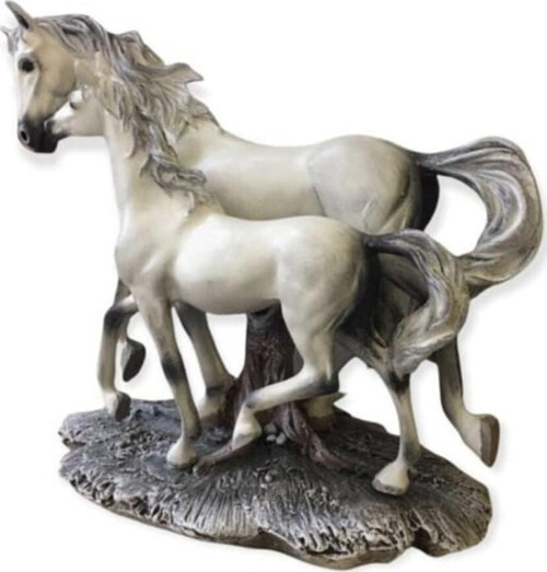 Dekoratif Yavrulu At Heykel Biblo Beyaz 35x23cm