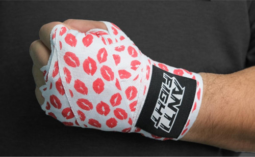 Kiss Me Boks Bandajı