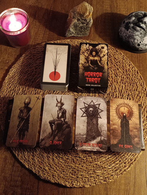 Horror Tarot Destesi - Arındırma Kesesi Hediyeli 78 Kart
