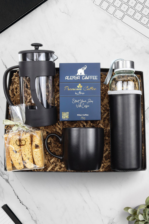 500Ml Su Matarası-Premium Filtre Kahve-Siyah French Press-Siyah Kupa-Bademli Kurabiye Hediye Seti