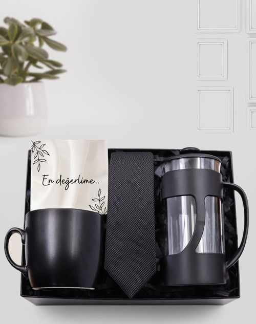 Siyah Kupa & Siyah Kravat & Siyah French Press Hediye Seti