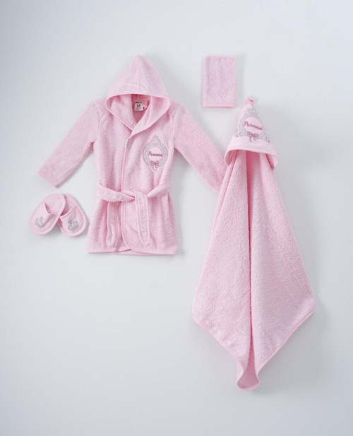 Sevimli 4lü Kutulu Bornoz Set