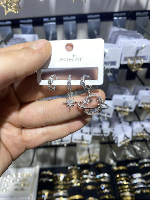 Kadın Altın Kaplama Zirkon Taşlı Üçlü Küpe