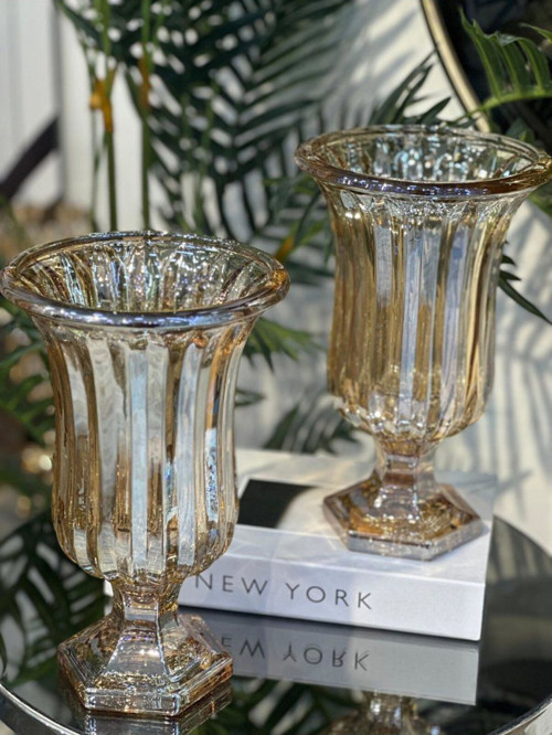 Lüks Füme & Gold Cam Dekoratif Vazo – Modern Masa Üstü Ev Aksesuarı