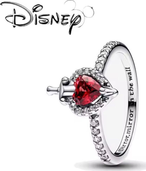 Disney Kötüler Kötü Kalpli Kraliçe Yüzük