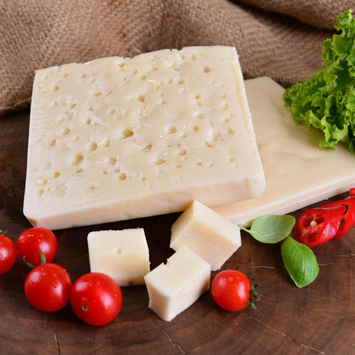 Ayvalık Mihaliç Peyniri Koyun 1000 g ℮
