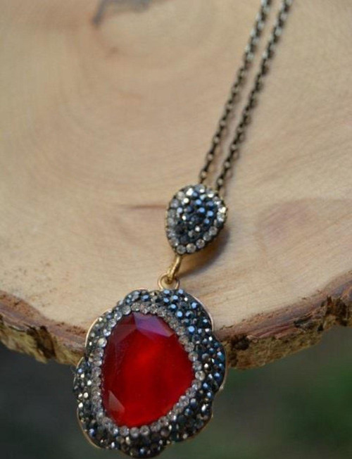 Jewellery El Yapımı Tasarım Bayan Kolye Kırmızı Bordo