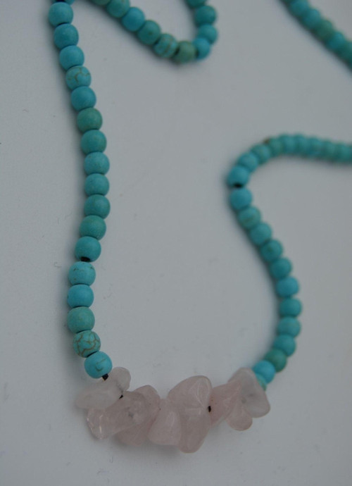 Jewellery Pembe Kuvars Ve Turkuaz Taşlı Metalsiz Kolye Turkuaz ve Pembe