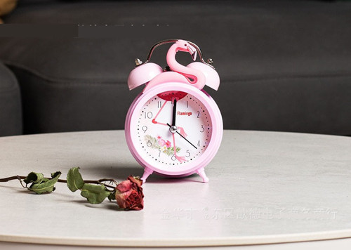 Flamingo Masa Saati Alarmlı Işıklı Pembe 12 x 10
