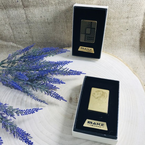 Kişiye Özel ŞARJLI ÇAKMAK GOLD KAPLAN DESENLİ