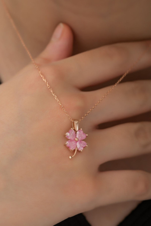 925 Ayar Gümüş Pembe Taşlı Yonca Kolye Kadın Gümüş Kolye
