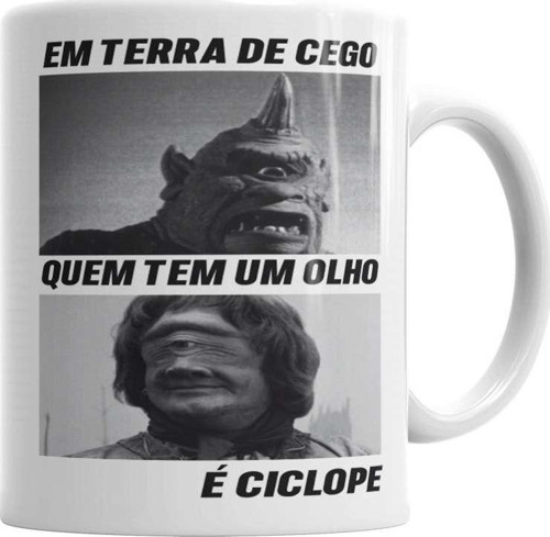 Em Terra De Cego Camiseta Branca Kupa Bardak Porselen