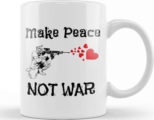 Cute Make Peace Not War Soldier Shooting Hearts Kupa Bardak Porselen