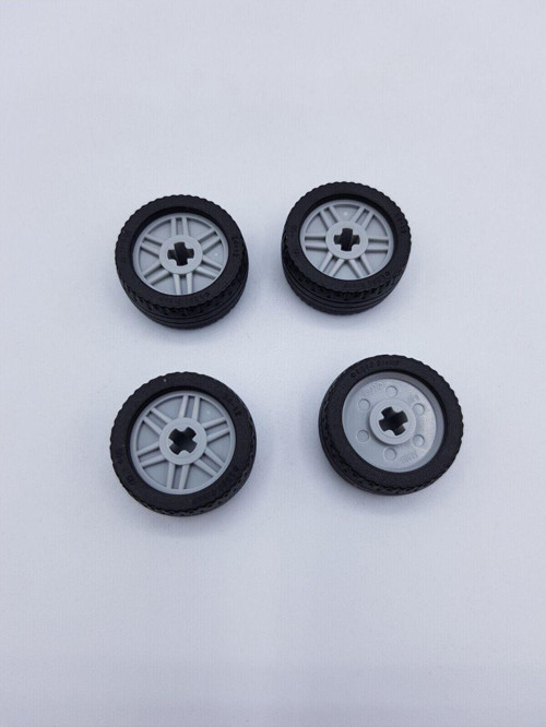 Technic Aksesuar Custom Tire 24 X 12 Siyah Küçük Boy Tekerlek Açık Gri 4 Delikli Jant