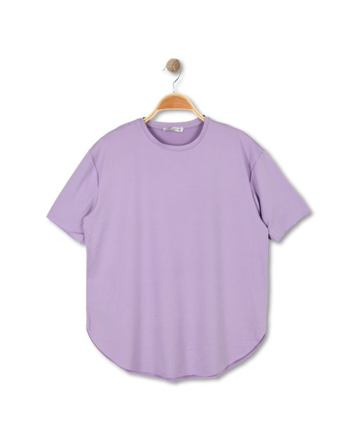 KADIN OVERSIZE SALAŞ TİŞÖRT - KOL VE ETEK UCU DİKİŞSİZ SOFT KUMAŞ