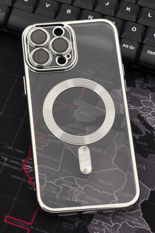 iPhone 13 Pro Max Uyumlu MagSafe Özellikli Gümüş Gri Silver Renkli Kenarlı Lazerli Şeffaf Kılıf Lens Korumalı