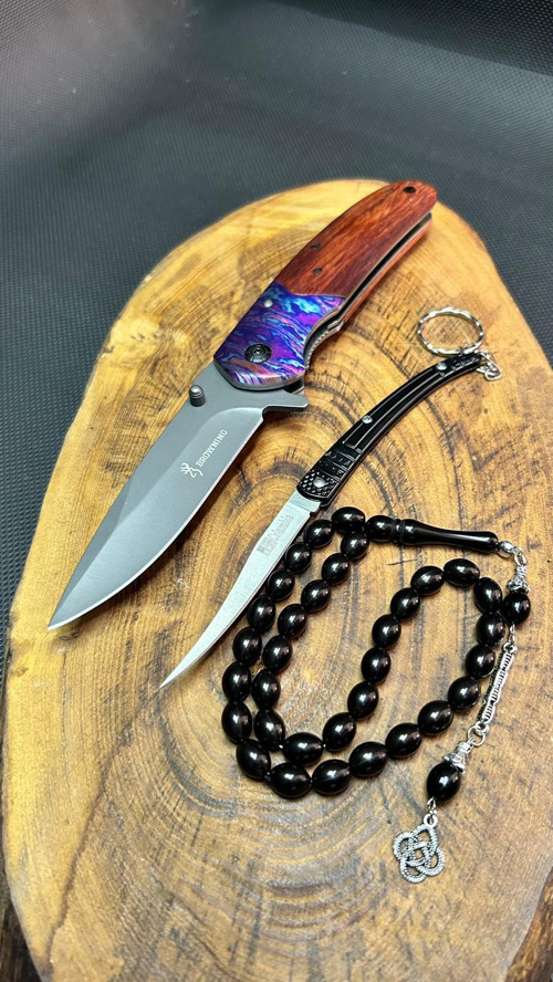 Kişiye Özel 21 cm Yarı Otomatik Browning Marka Çakı ve Yanındaki Ürünler