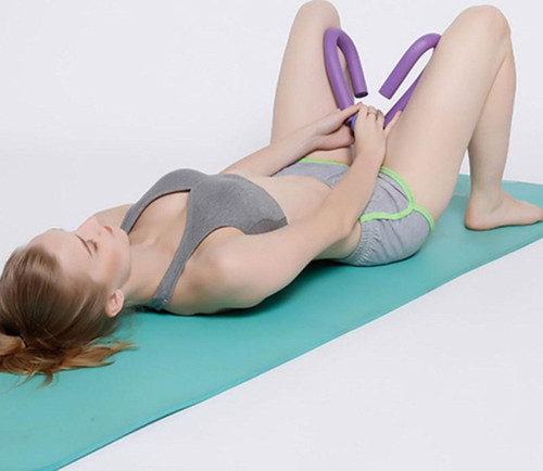 Vücut Geliştirme için Yoga ve Topsuz Pilates Hareketleri Yaylı Aparatı