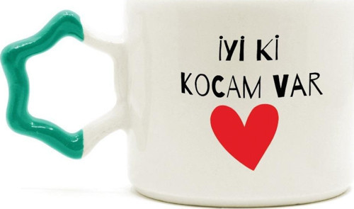 İyi Ki Kocam Var Baskılı Yeşil Kulplu Yıldız Sevgililer Günü Kupası