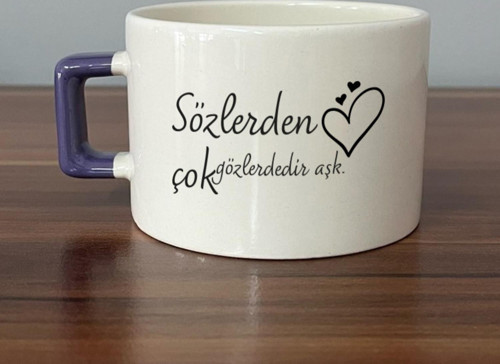 Sözlerden Çok Gözlerdedir Aşk Baskılı Mor Kulplu C Fincan