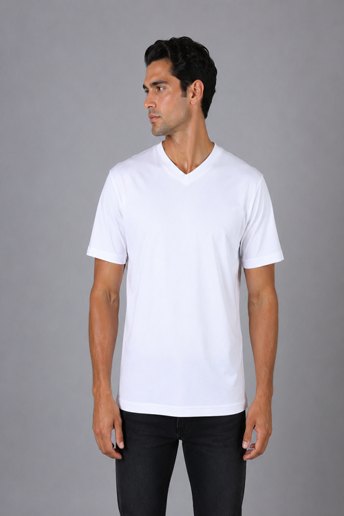 Markas Beyaz V Yaka Basic T-shirt