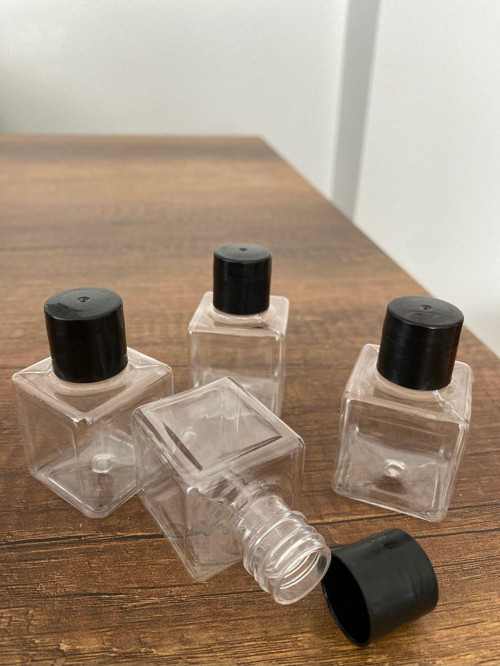1000 Adet Us-7 Kapaklı Boş Şişe 35 Ml Dekoratif Şampuan Şişesi