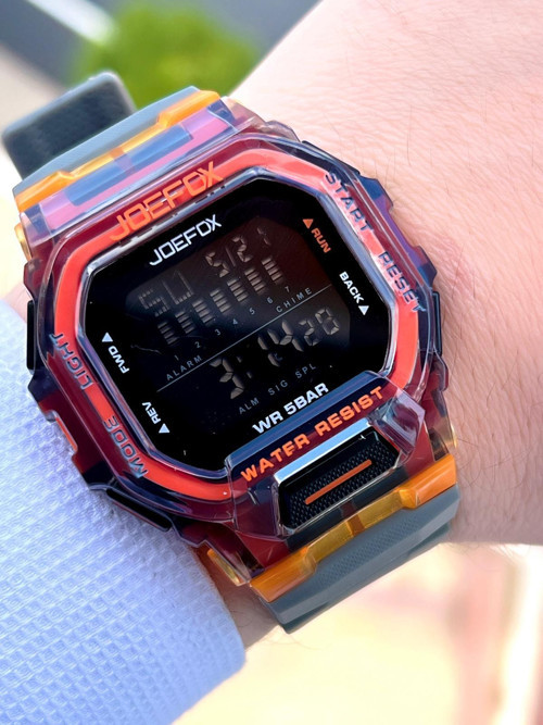 G-SHOCK Kasa Çok Renkli Digital 5Atm Suya Dayanıklı 2 Yıl Garantili Spor Kol Saati J-GS06